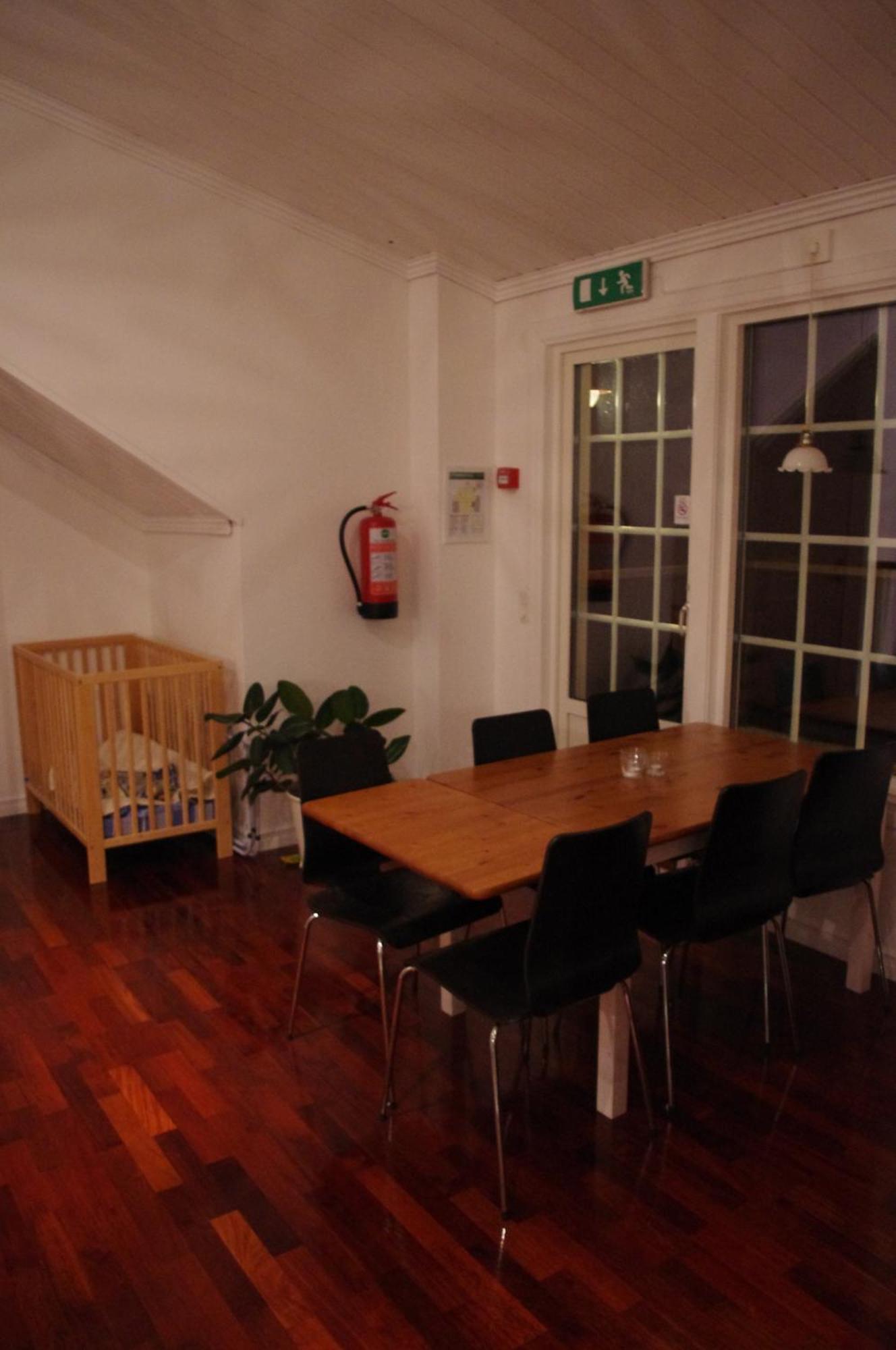 Aeventyrsgardens Vandrarhem, Kinnekulle Bauernhof *