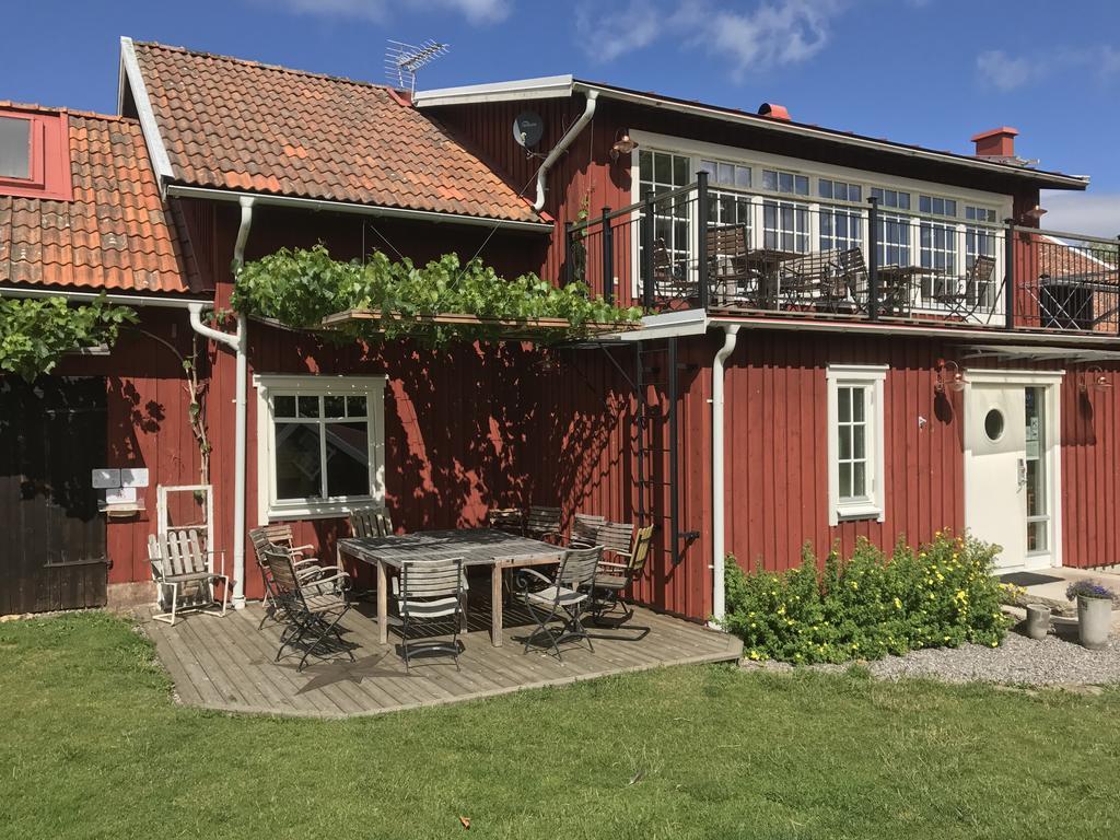 Aeventyrsgardens Vandrarhem, Kinnekulle * Källby